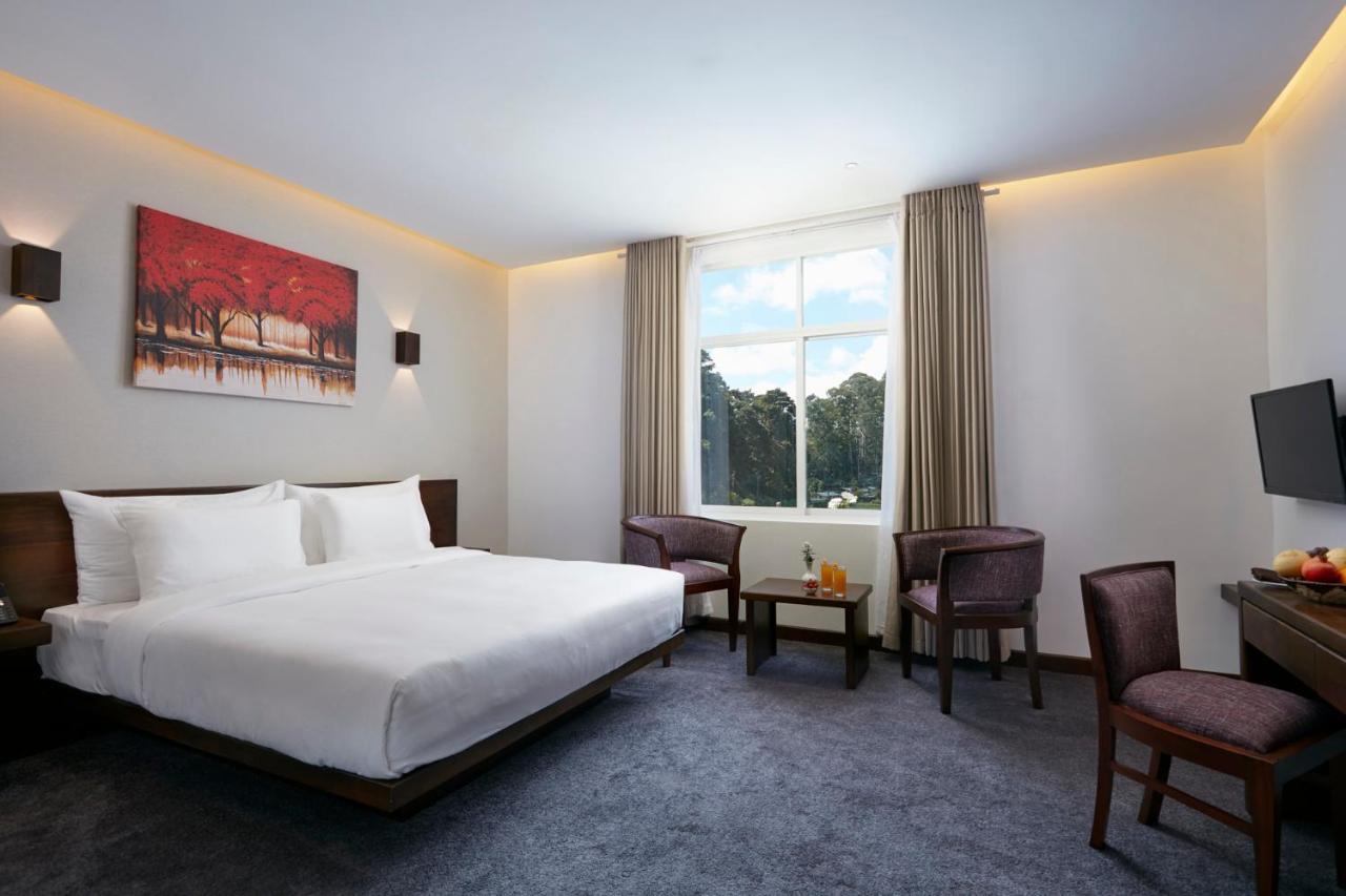 Galway Heights Hotel Nuwara Eliya Exterior photo