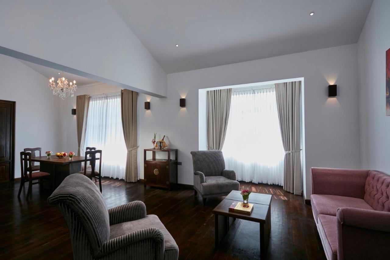Galway Heights Hotel Nuwara Eliya Exterior photo