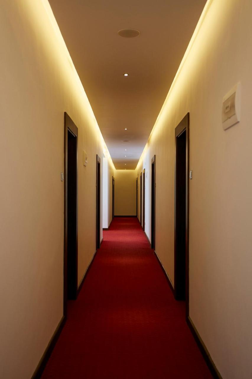Galway Heights Hotel Nuwara Eliya Exterior photo